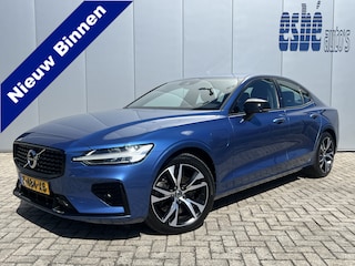 Volvo S60 2.0 T6 Recharge 340 pk AWD R-Design Navigatie Trekhaak Elek Stoel ACC Pilot Assist Blis Camera Apple Carplay Android Auto Plug in Hybride NL Auto 1e Eigenaar