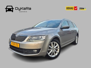 Skoda Octavia Combi 1.4 TSI Greentech Elegance Bi-Xenon, Half Leder, Trekhaak, Navi, NAP