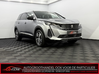 Peugeot 5008 1.2 Hybrid 136 Allure Pack Business 7P 360 Camera, Navi, Rijstrook correctie, Cruise control, Virtual desk, Stoelverwarming, Half leder