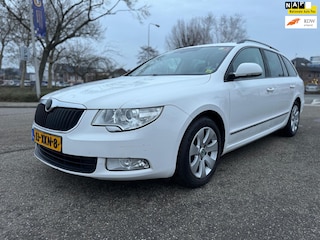 Skoda Superb Combi 1.6 TDI Greenline Active Business Line / airco / cruise.control / navigatie / elek.pakket / lmv / nap…..