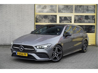 Mercedes-Benz CLA Shooting Brake 180 Automaat! AMG BJ2020 Lmv 18" | Led V+A | Pdc | Navi | Keyless entry | Panoramadak | Elek. achterklep | Burmester Audio | Dashboard verlichting | Virtual cockpit | Climate control | Cruise control | Sportstoelen | Zwarte hemel | Extra getint glas