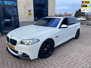 BMW 5-serie Touring 520i M Sport Edition-PANO-NAV-PDC-