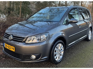 Volkswagen Touran 1.2 TSI Highline BlueMotion 7p. 2010 PANO CLIMA