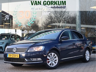 Volkswagen Passat 1.4 TSI Comfortline BlueMotion / Automaat / Park Pilot