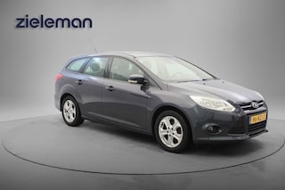 Ford Focus Wagon 1.6 TI-VCT Edition- Airco, Cruise, Trekhaak