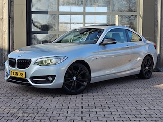 BMW 2-serie Coupé 220i High Executive Sport | Automaat | Xenon | Leder | Stoelverwarming | Schuif/hef dak | Cruise |