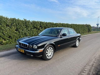 Jaguar XJ 3.5 V8 | Sovereign | 2004 | Anthracite-met |