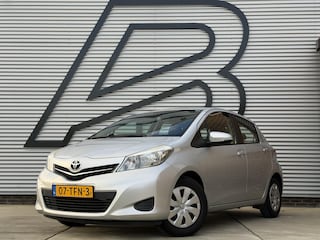 Toyota Yaris 1.0 VVT-i Aspiration Navi,Camera,Cruise,Clima,Bluetooth,Elektr Ramen,N.A.P,APK tot 02-2027
