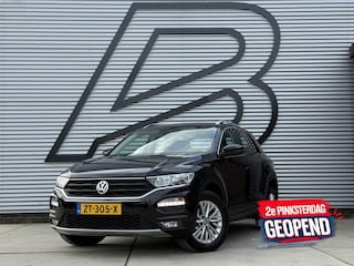 Volkswagen T-Roc 1.5 TSI Style 1e Eigenaar,Clima,Navi,Automaat,150 PK,Adap cruise,PDC V+A,Carplay,N.A.P,APK tot 08-2027