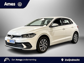 Volkswagen Polo 1.0 95pk TSI Life Edition Achteruitrijcamera | Verwarmbare voorstoelen | App-connect