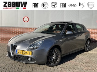 Alfa Romeo Giulietta 1.4 Turbo 170PK Super | Leder | Trekhaak | Pano | Stoelverw