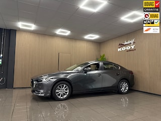 Mazda 3 2.0 e-SkyActiv-X M Hybrid 180 Comfort Bose * Afn. Trekhaak / Camera / HUD / ACC / NL Auto *