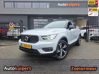 Volvo XC40 1.5 T5 Recharge R-Design Expression | PHEV | Met o.a. AppleCarPlay/AndroidAuto, panoramadak en achteruitrijcamera!