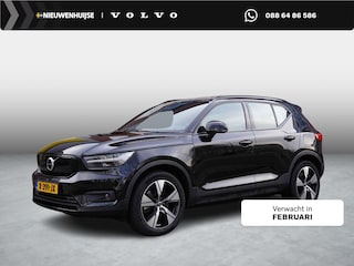 Volvo XC40 Recharge P8 AWD 78 kWh R-Design | Trekhaak | Panoramadak | Stoel- en stuurverwarming | Harman Kardon audio | Adaptive cruise control | Warmtepomp | BTW auto | Achteruitrijcamera | Voorruitverwarming | Parkeersensoren voor + achter |