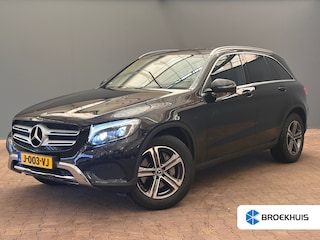 Mercedes-Benz GLC 250 4MATIC Premium Plus Elek. Trekhaak | 4 Matic! | Camera | Alcantara/Leer | 17" Lichtmetaal | LED | Parkeersensoren Rondom | Stoelverwarming | Navigatie  | Buitenspiegels elektrisch verstel- en verwarmbaar | Camera | Cruise control