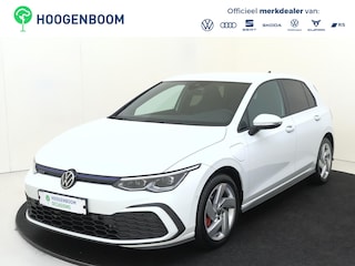 Volkswagen Golf 1.4 eHybrid GTE | SoH 93% | Adaptieve cruise control | Dodehoek detectie | Stoel- en stuurwielverwarming | Keyless | Achteruitrijcamera | Navigatie | Parkeerassistent |