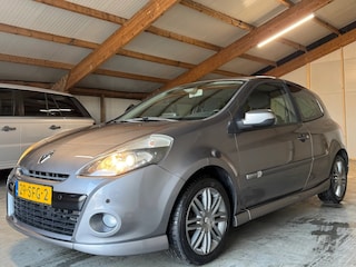 Renault Clio 1.6 GT | NL-AUTO! | NAVI! | CLIMA! | CRUISE!