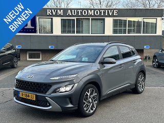 Hyundai Kona 1.6 GDI HEV Premium STOEL VERKOELING/VERWARMING | STUURWIEL VERWARMD | ACHTERBANK VERWARMD | HEAD UP | APPLECARPLAY \ AINDROID AUTO | AFNM. TREKHAAK | KRELL BOXEN |