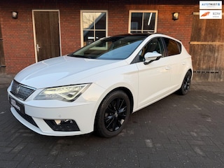 Seat Leon 1.0 EcoTSI Style Automaat| Pano| Led| Carplay| PDC
