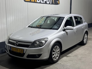 Opel Astra 1.6 Enjoy Nette wagen Vol jaar APK
