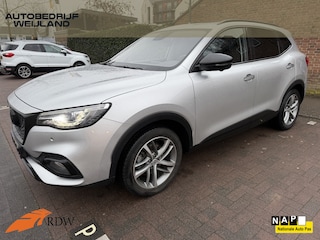 MG EHS 1.5 TGDI Luxury Black Edition panoramadak I Leer I Stoelverwarming I elek.stoelen I apple carplay I 360