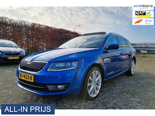 Skoda Octavia Combi 1.0 TSI Greentech Ambition Business ✅PANODAK ✅ZEER COMPLEET!