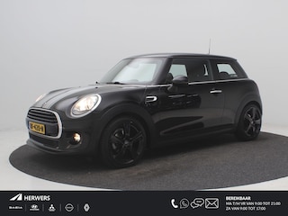 Mini Mini/Cabrio/Clubman 1.5 Business JCW / Navigatie / Cruise Control / All Seasonbanden / John Cooper Works Uitgevoerd / Airco Climate Control / LMV / Onderhoudshistorie Bekend / NL auto /