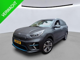 Kia Niro e-Niro ExecutiveLine 64 kWh NL-AUTO | LEDER | PANODAK | 3 FASE