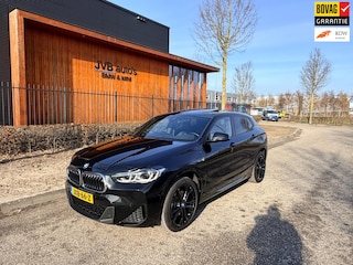 BMW X2 XDrive25e, M- sport, panorama, H&K, 360