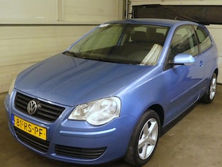 Volkswagen Polo 1.2-12V Optive - Airco - Mooie auto!