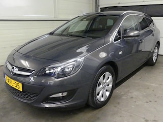Opel Astra Sports Tourer 1.4 Turbo Busin - Navigatie - Mooie Auto!