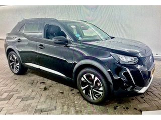 Peugeot 2008 Allure 50 kWh/Lmv/Carplay/Camera/Full led