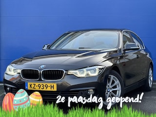 BMW 320i High Executive| Dealer onderh. | M-Stuur | Leder