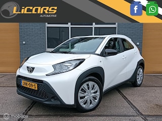 Toyota Aygo 1.0 VVT-i Play automaat stoelverw./CarPlay/camera
