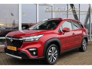 Suzuki S-Cross 1.4 Boosterjet 129PK STYLE SMART HYBRID Panodak | Trekhaak | Camera | All Seasons | Keyless | Adapt.Cruise | 17 Inch Lm |