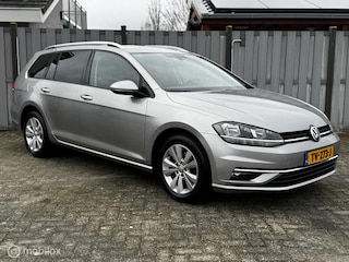 Volkswagen Golf 1.0 TSI Highline stoelverwarming acc