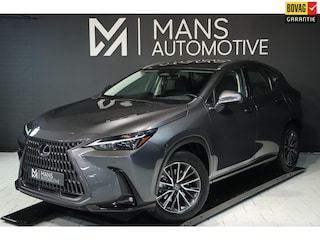 Lexus NX 350h / KEYLESS / ACC / CAMERA / CARPLAY / ALCANTARA