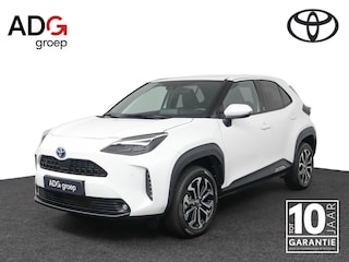 Toyota Yaris Cross 1.5 Hybrid 115 First Edition | stoel en stuurverwarming | Navigatie | Apple Carplay/Android Auto |