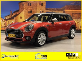 Mini Clubman 1.5 Cooper Automaat Panoramadak PDC