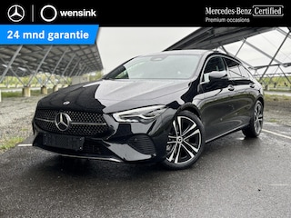 Mercedes-Benz CLA Shooting Brake 180 Star Edition Luxury Line | Panoramadak | Getint glas | Sfeerverlichting | Widescreen | Stoelverwarming |