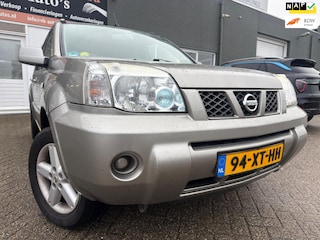 Nissan X-Trail 2.0 Columbia 2wd met trekhaak en achteruitrijcamera en cruise controle en airco