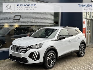Peugeot 2008 1.2 Turbo 100 PK Allure | Lage km stand 7800 | Navigatie via Telefoon | Stoelverwarming | 360 Graden Camera | Dode Hoek Detectie | Climate Control | LED Verlichting | Cruise Control | 17" Lichtmetalen Velgen | Hoge Zitpositie | Half Lederen Bekleding |