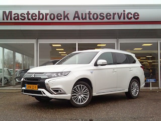 Mitsubishi Outlander 2.4 PHEV Intense+ Staat in Hardenberg