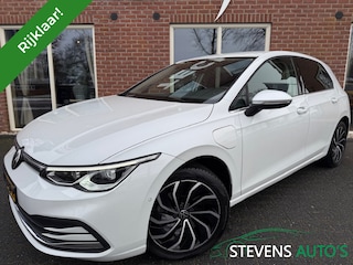 Volkswagen Golf 1.4 eHybrid Style STOEL&STUUR VERW. / ADDAPT.CRUISE / MEMO STOEL