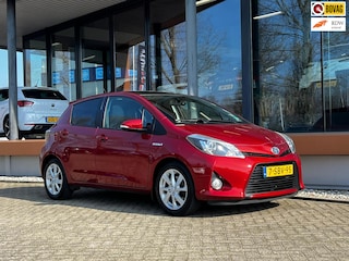 Toyota Yaris 1.5 Full Hybrid Dynamic / Panoramadak | Keyless Entry | Achteruitrijcamera