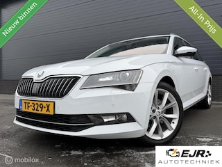Skoda Superb Combi 1.4 TSI ACT Business Sport CLIMA*PANO*LEER*CRUISE*CAMERA