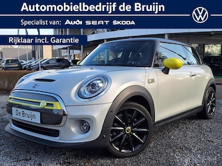Mini Mini Charged 33 kWh (Leer,Camera,Harman,Headup)