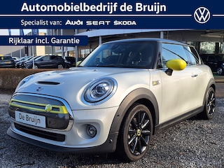 Mini Mini Charged 33 kWh (Leer,Camera,Harman,Headup)