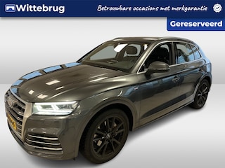 Audi Q5 2.0 TFSI quattro Launch Edition / Luchtvering / Matrix / Camera / Elect. Stoel / Ambiance verlichting / Afgevlakt stuurwiel