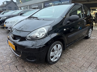 Toyota Aygo 1.0-12V Access | 2E EIGENAAR | 12 MND GARANTIE | NW APK |